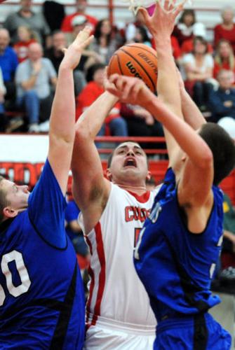 Coquille boys nab spot in playoffs, Local Sports