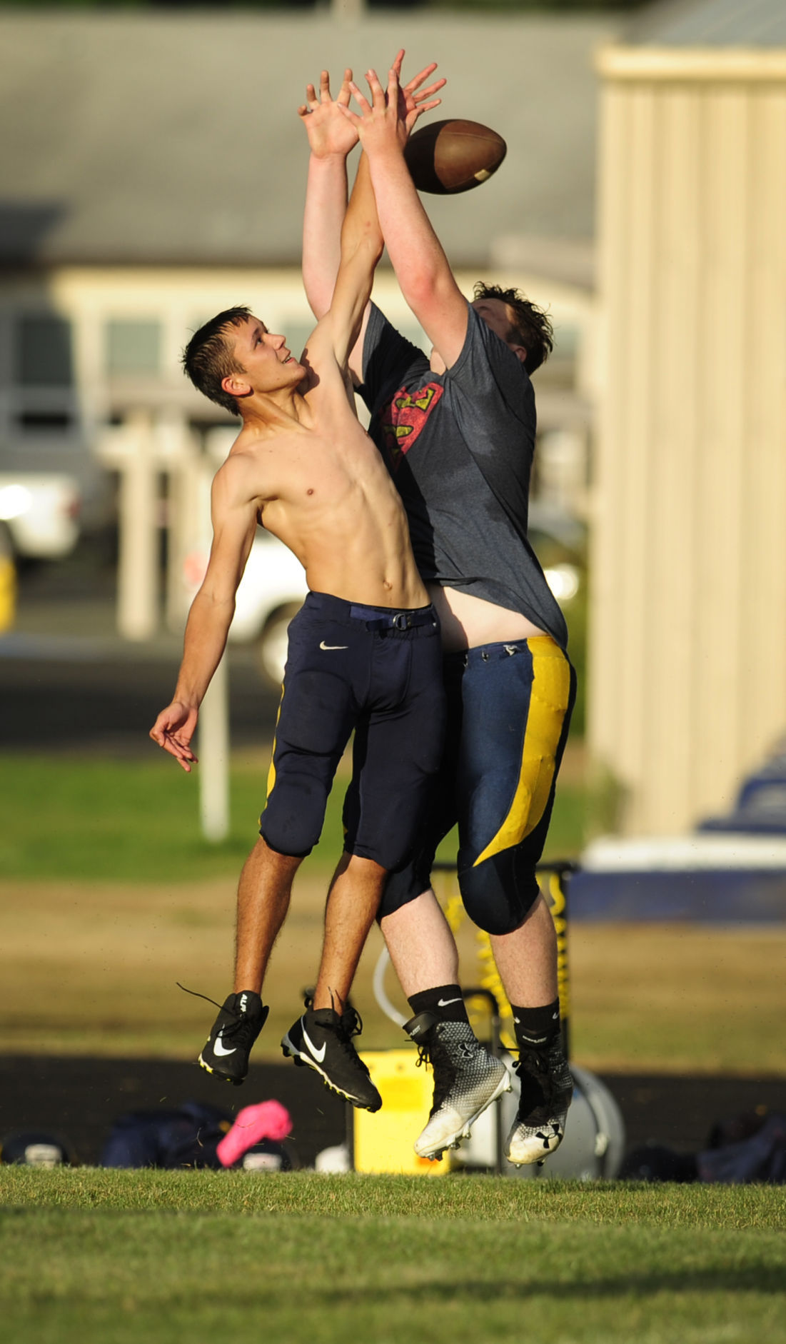 Brookings-Harbor Football