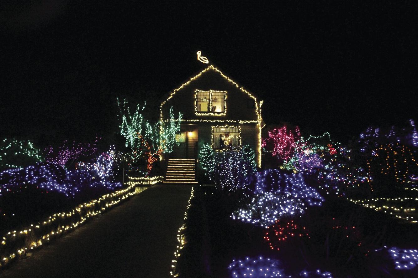 Shore Acres’ Holiday Lights begin their 37th Year Local News