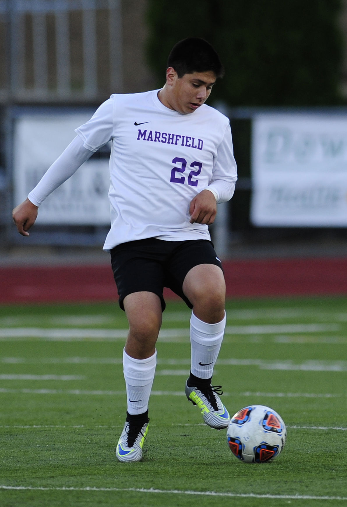 Cottage Grove downs Marshfield, 6-1