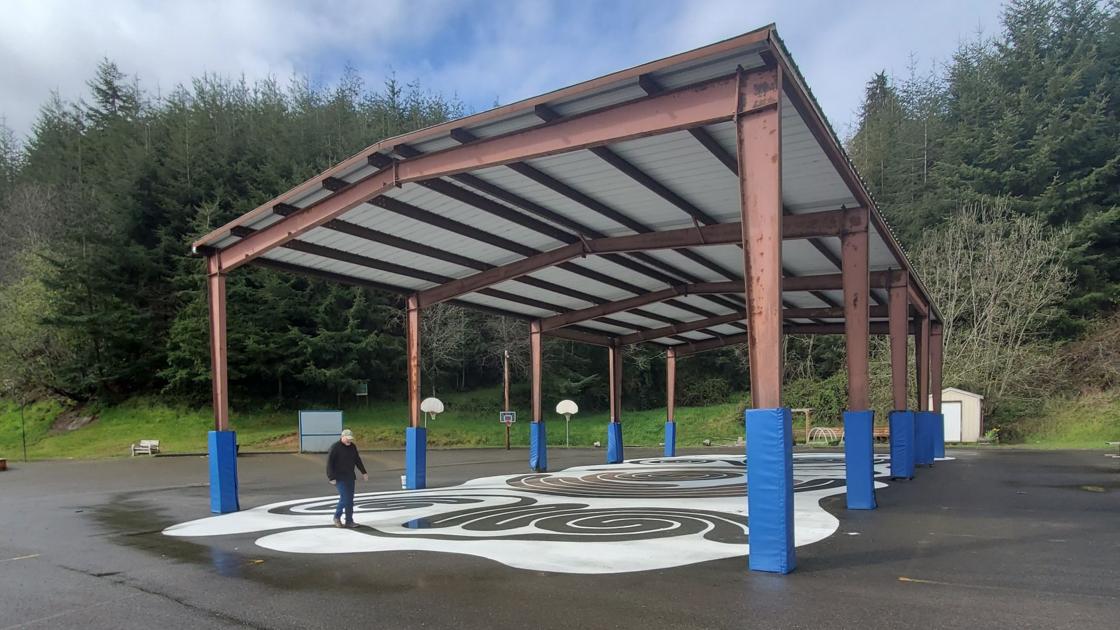 15 Gallons Of Paint And No Wrong Turns Local News Theworldlink Com