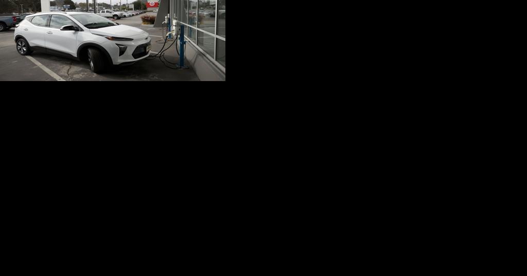 Electric vehicle sales up in Oregon thanks to incentives, report says - Vimarsana News