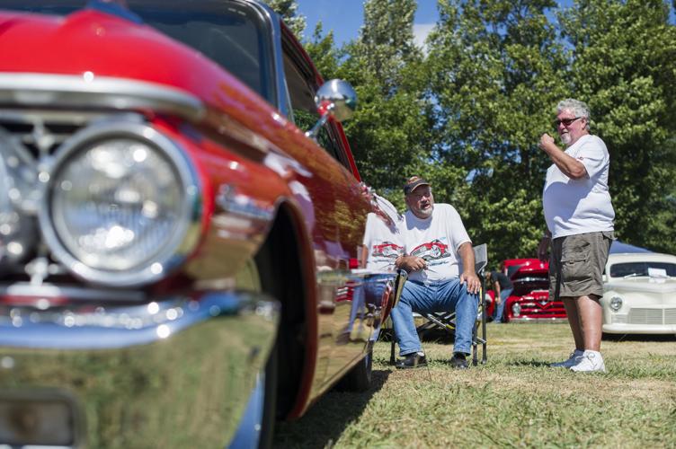 Coquille steak feed and car show Photo Collections
