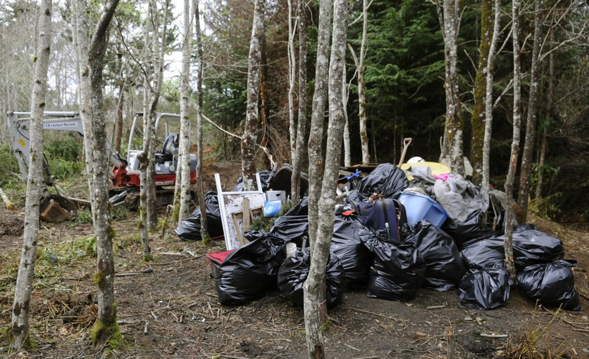 Coos Bay Homeless Clean Up Photo Collections