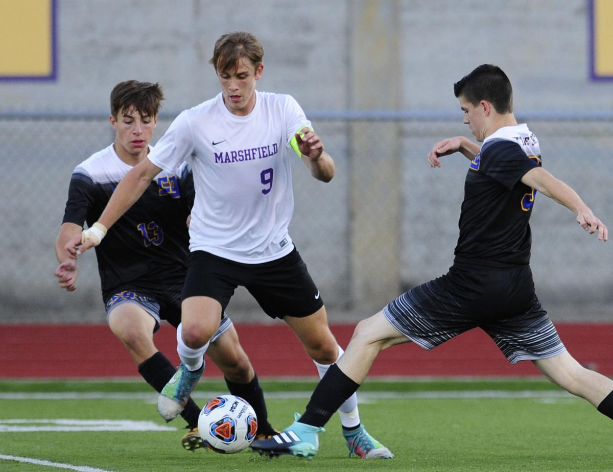 Cottage Grove downs Marshfield, 6-1