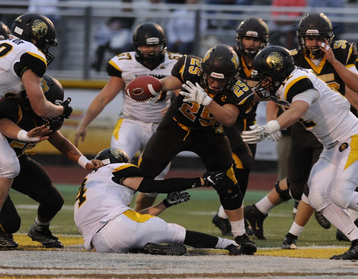 North Bend defeats Philomath, 54-7