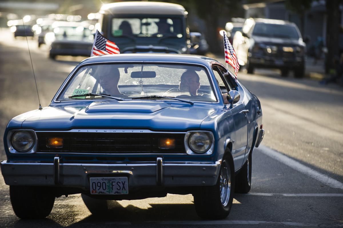 Cruz the Coos takes to the streets of Coos Bay Local News