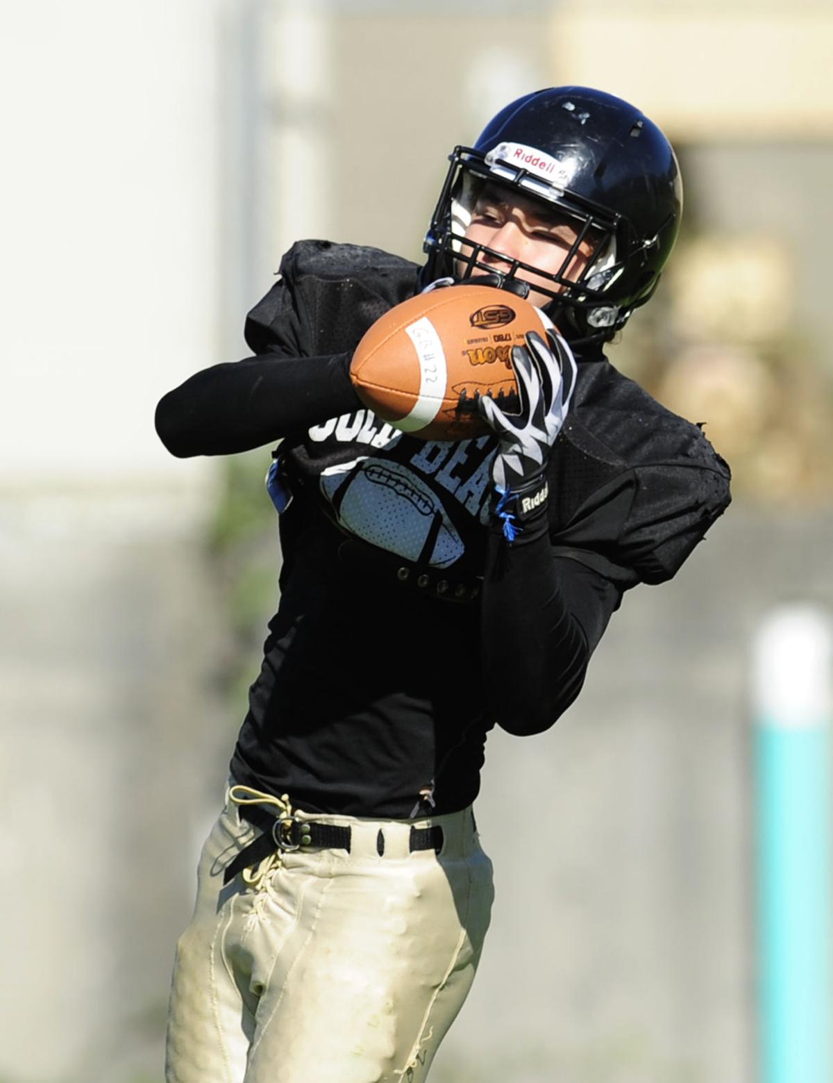 Gold Beach Football