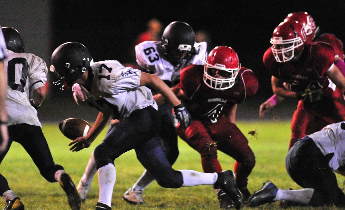 LaPine at Coquille Football Galleries