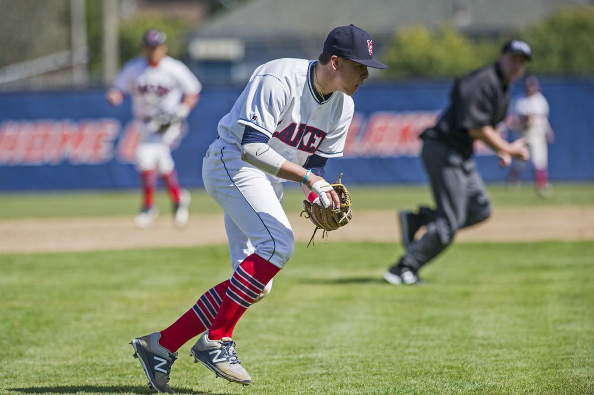 Western Oregon baseball splits doubleheader at Fresno Pacific