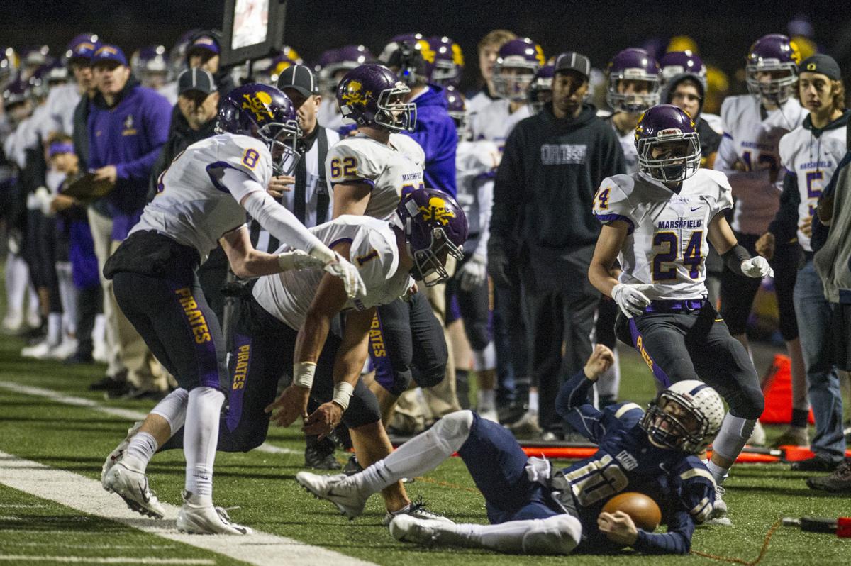 Banks outlast Marshfield in football semifinals Local Sports
