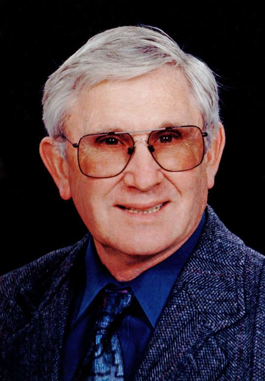 Paul Llewellyn Davis Obituaries