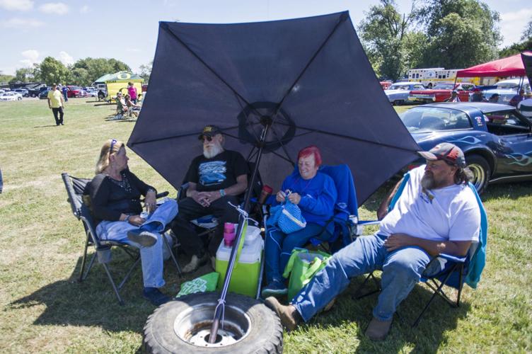 Coquille steak feed and car show Photo Collections