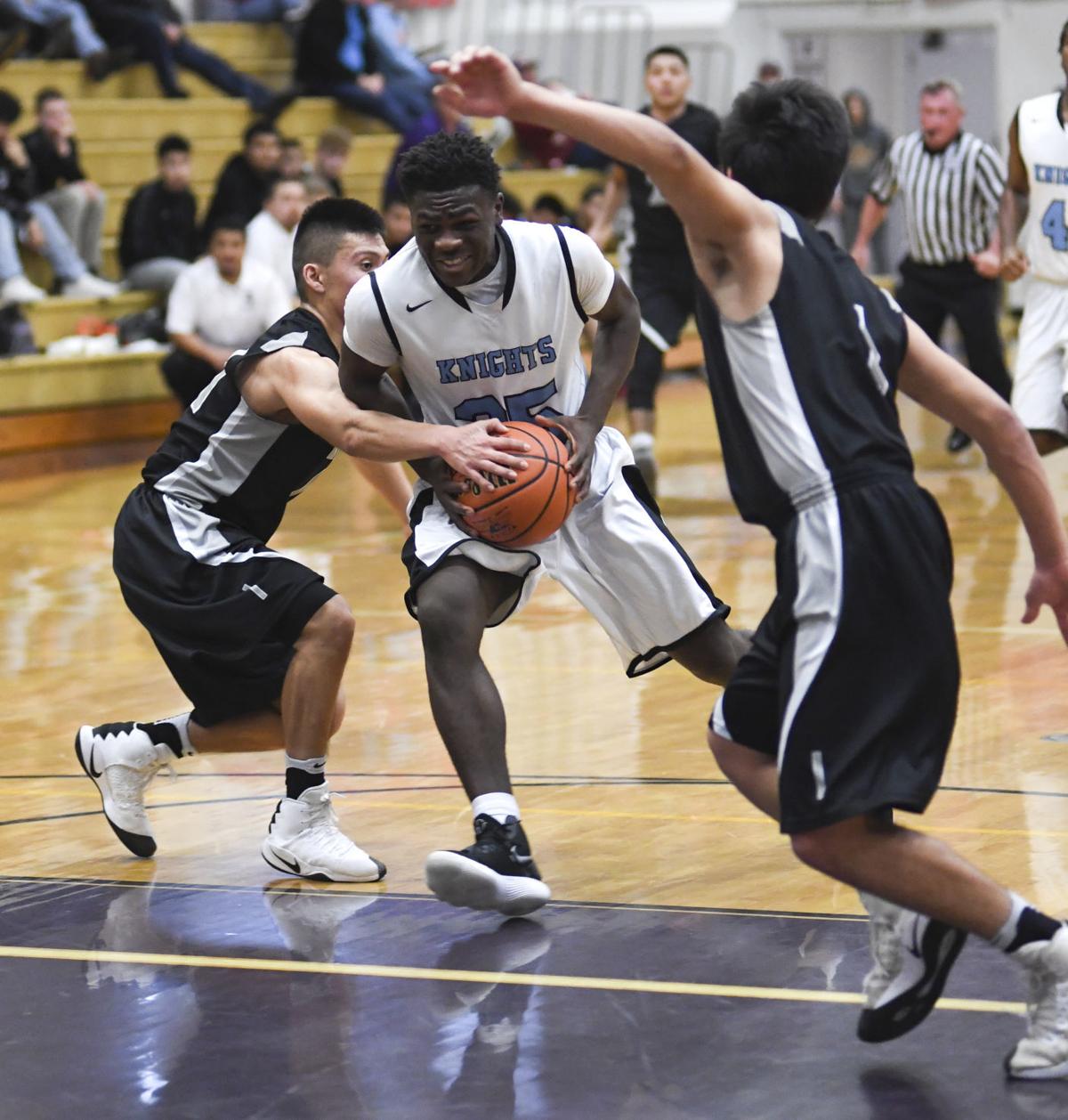Second Quarter Run Pushes No 1 De La Salle Into Semis Class 3a