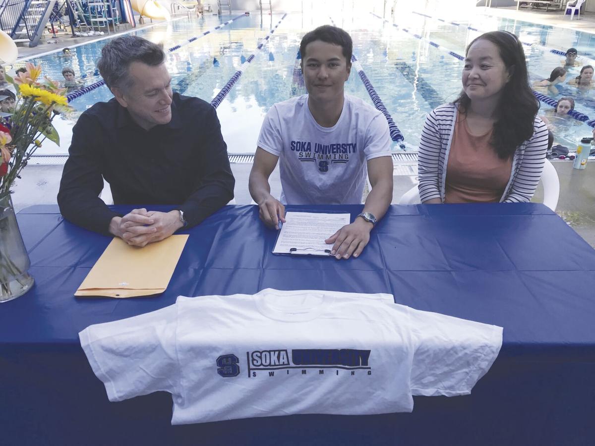 Holt signs to swim for Soka University | Sports | theworldlink.com