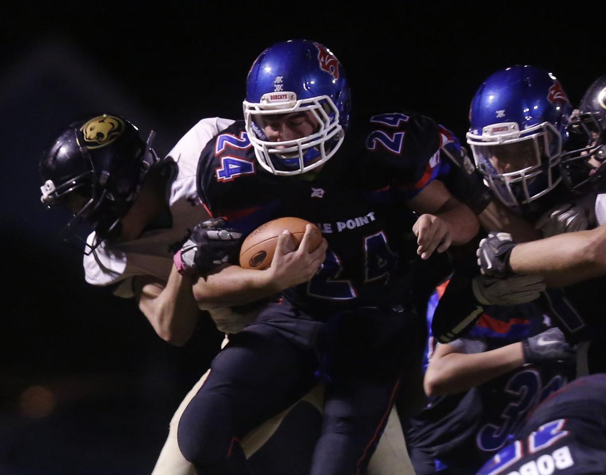 Gold Beach takes down Myrtle Point, 60-16