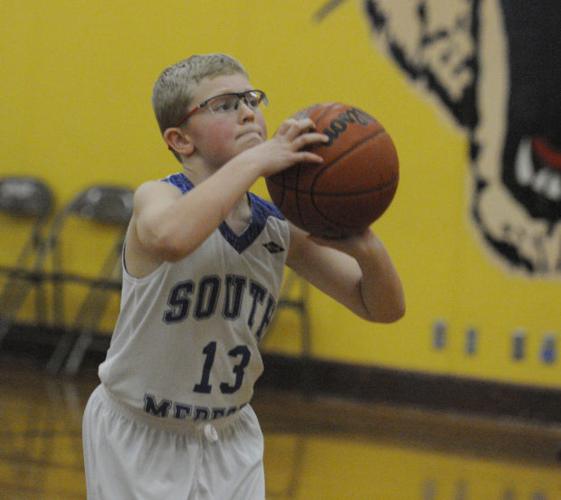 Hoop Shoot Competition in Coquille Photo Collections