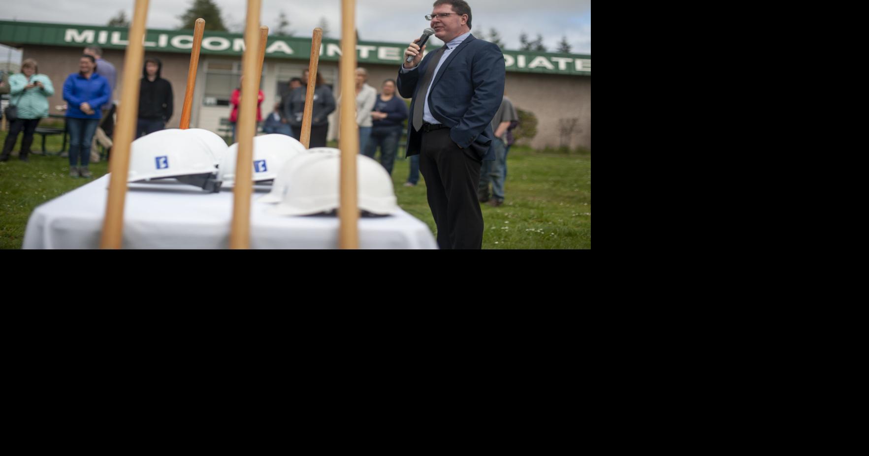 Ground is broken for the new Eastside School | Education | theworldlink.com