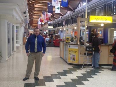 Mall Falls Into New Hands Business Theworldlink Com
