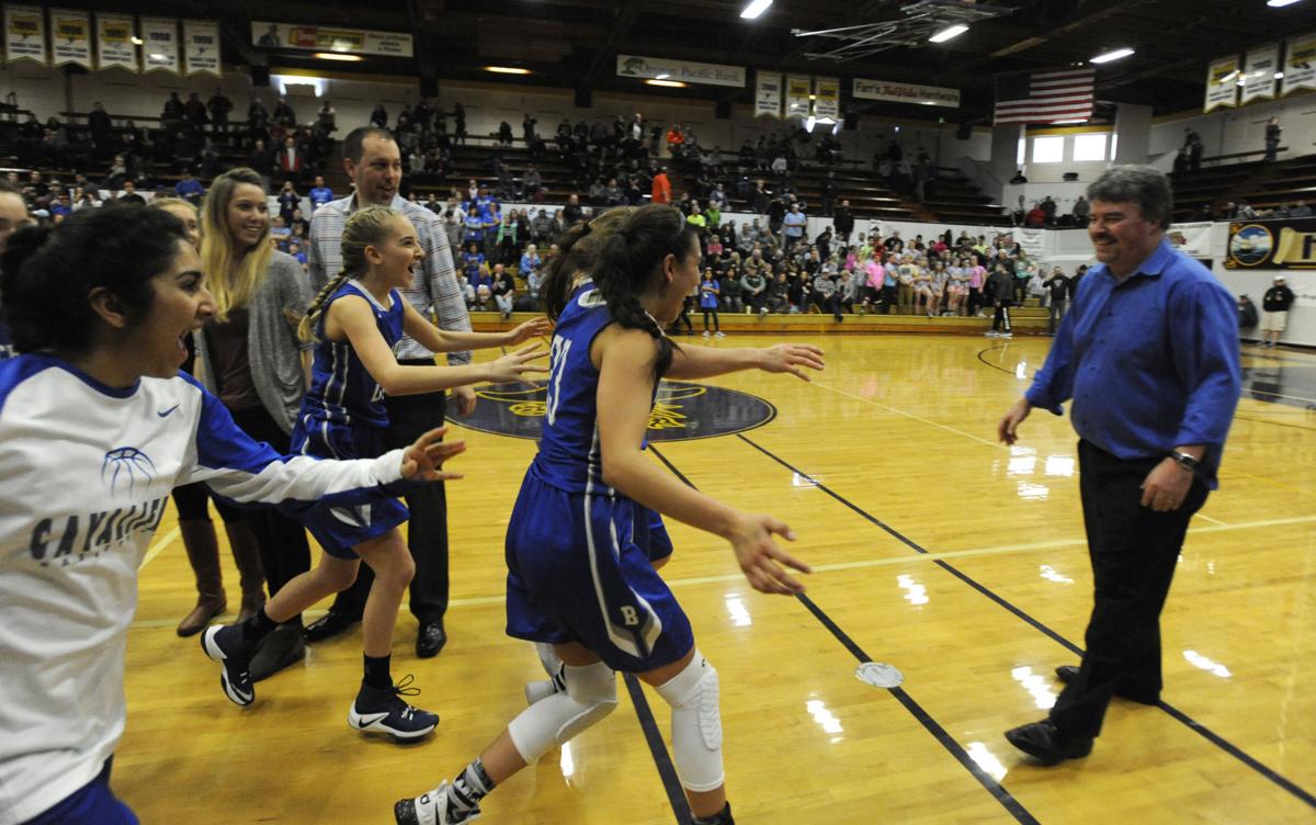 Swarming Blanchet Catholic beats Crusaders Class 3A State Basketball Playoffs