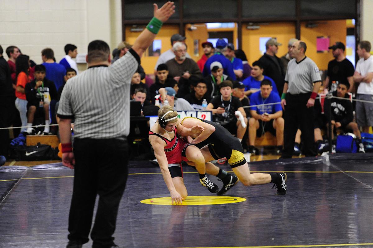 32nd annual Coast Classic wrestling tournament kicks off Dec. 8 Local