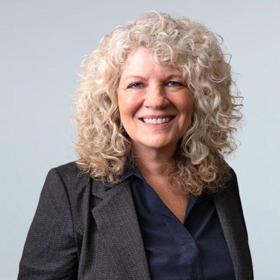 Traci Reandeau, Chief People Officer at Oregon Community Foundation