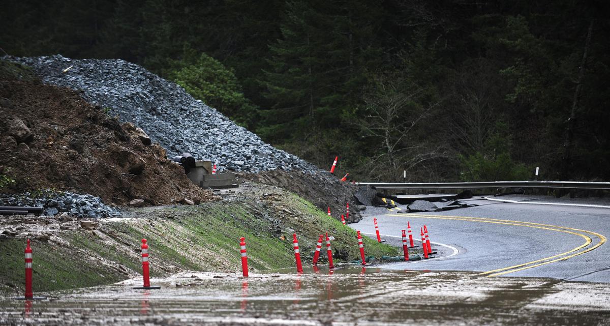 Landslide indefinitely closes Oregon 42 Local News