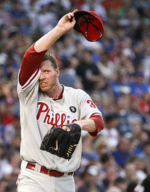 Roy Halladay Shuts Down Mets in Philly Win