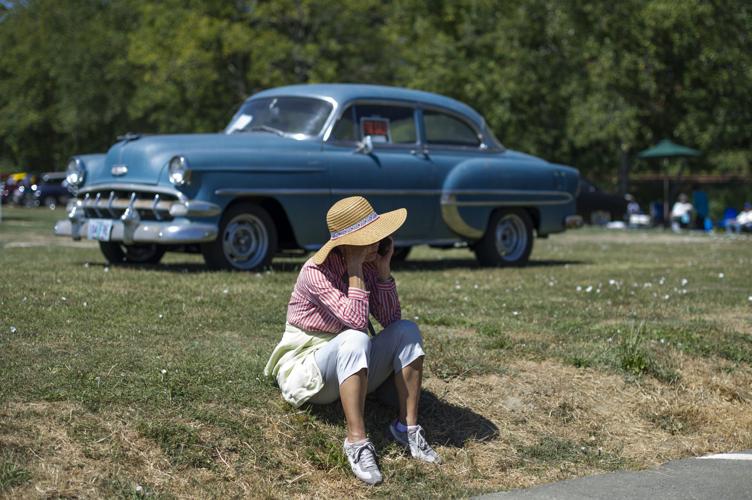Coquille steak feed and car show Photo Collections