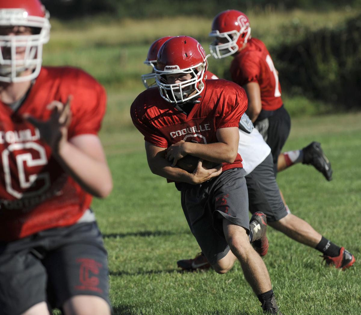 Coquille returns all but two starters from last year’s playoff team