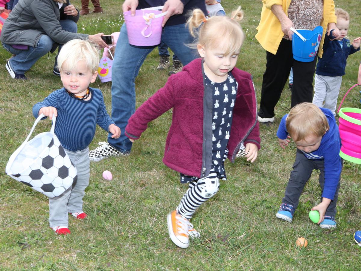 Easter Egg Hunts Offered In Bandon Entertainment Theworldlink Com