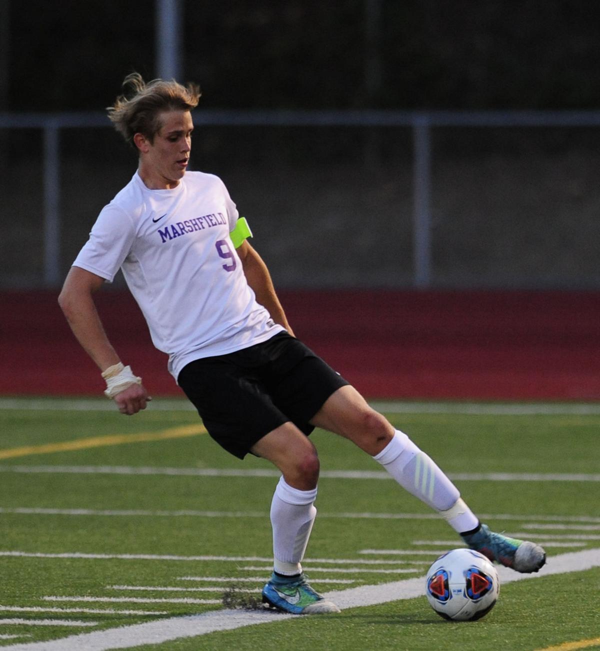 Cottage Grove downs Marshfield, 6-1