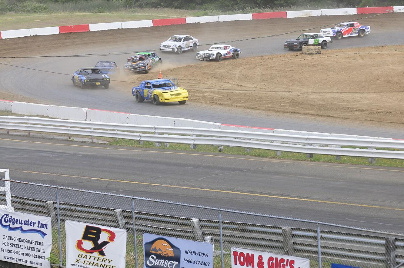 Coos Bay Speedway oval busy with numerous events | Sports Coos Bay Speedway oval busy with numerous events | Sports