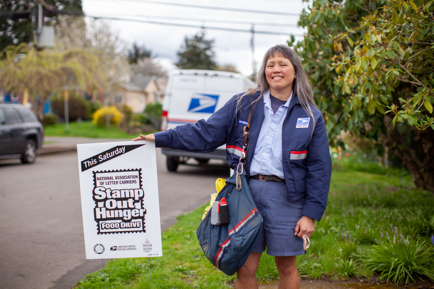 Oregon Food Bank works to stamp out hunger in food drive Local