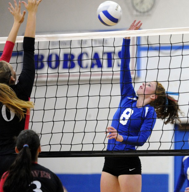 Reedsport at Myrtle Point Volleyball Photo Collections