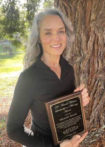 Michelle Benoit of Southwestern Receives Dr. Arnold Mitchem Leadership ...