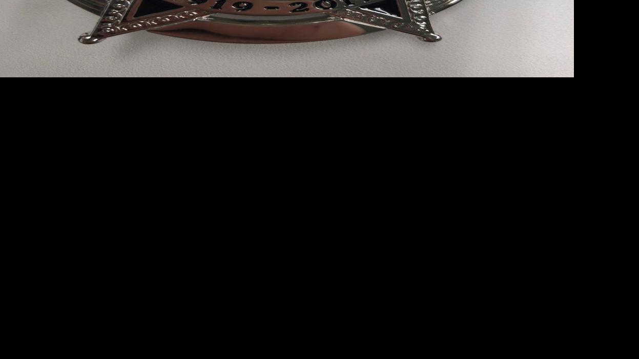 Reedsport police to wear centennial badges in 2019 News