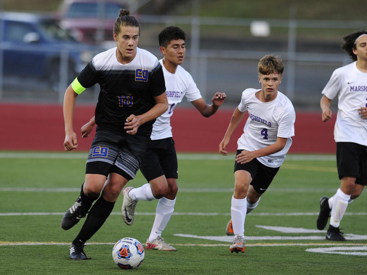 Cottage Grove downs Marshfield, 6-1