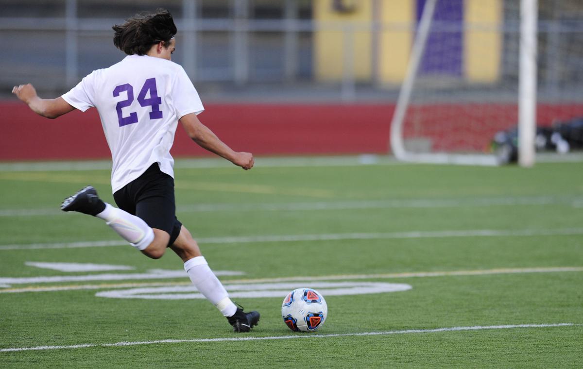 Cottage Grove downs Marshfield, 6-1