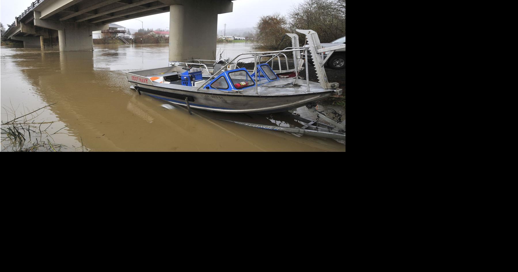 Heavy rain brings flood warnings | Local News | theworldlink.com