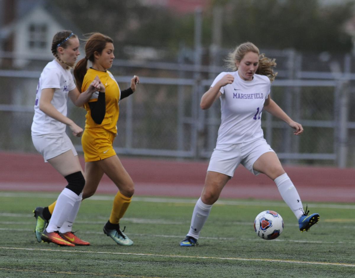 Lady Bulldogs beat Lady Pirates 8-0