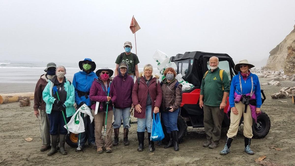 Volunteers celebrate Earth Day during SOLVE's Oregon ...
