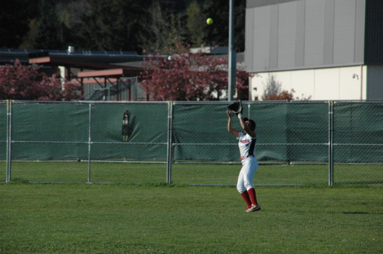 Prep softball: Weber bats get going early, Warriors run-rule