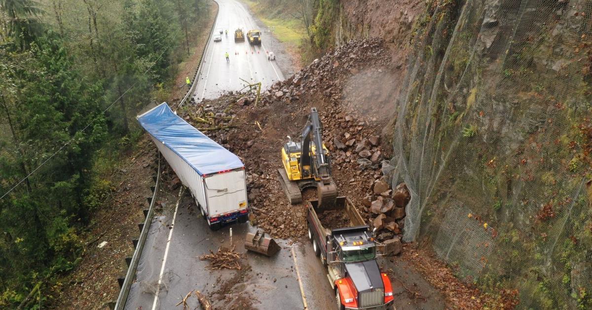 66f516ad1ac04.image.jpg?crop=1763,926,0,