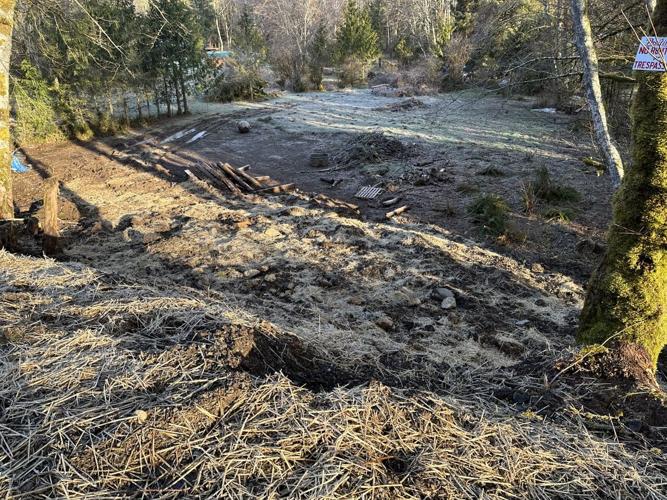 Neighborhood tire 'feud' in Cloverdale settled by county commissioners News Neighborhood tire 'feud' in Cloverdale settled by county commissioners News