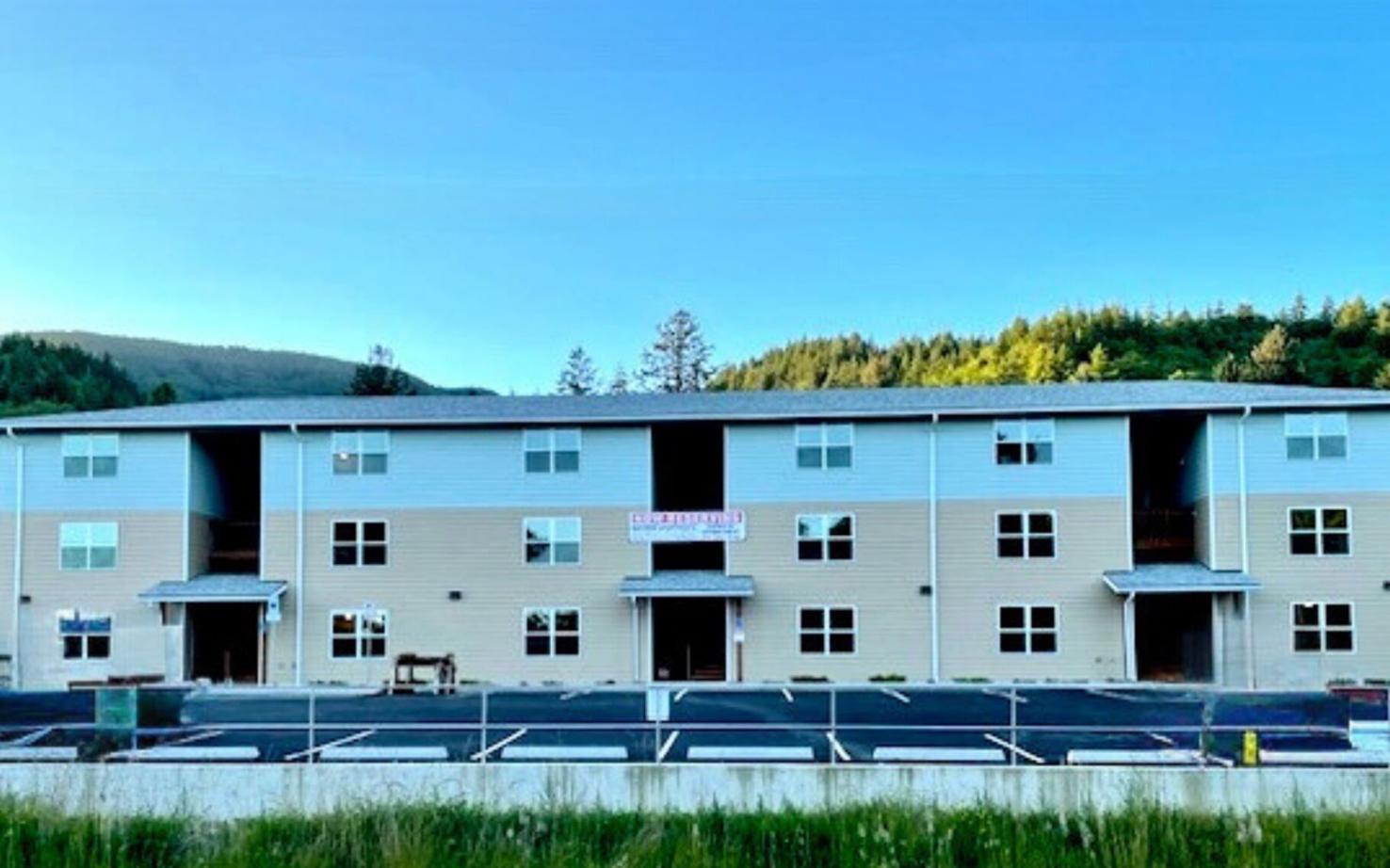 New apartments open in Garibaldi News
