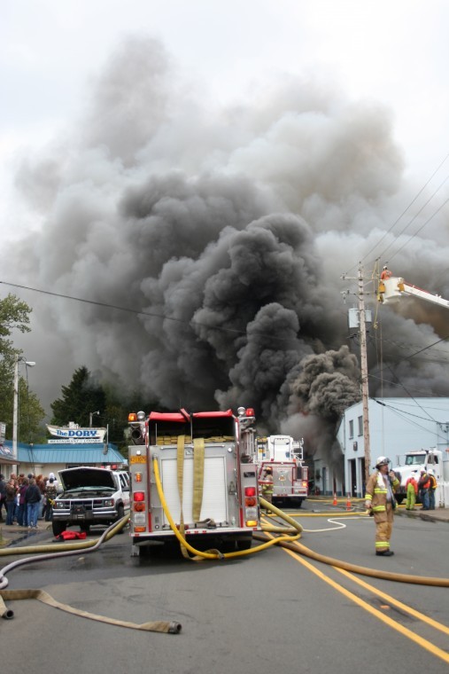 Fire destroys three buildings in downtown Cloverdale | News ...