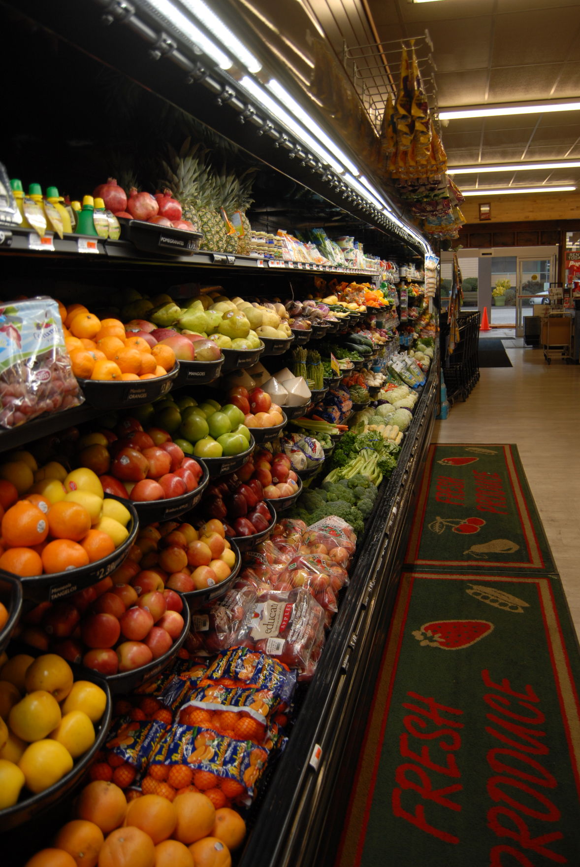 Garibaldi Bay Market finishes facelift Community