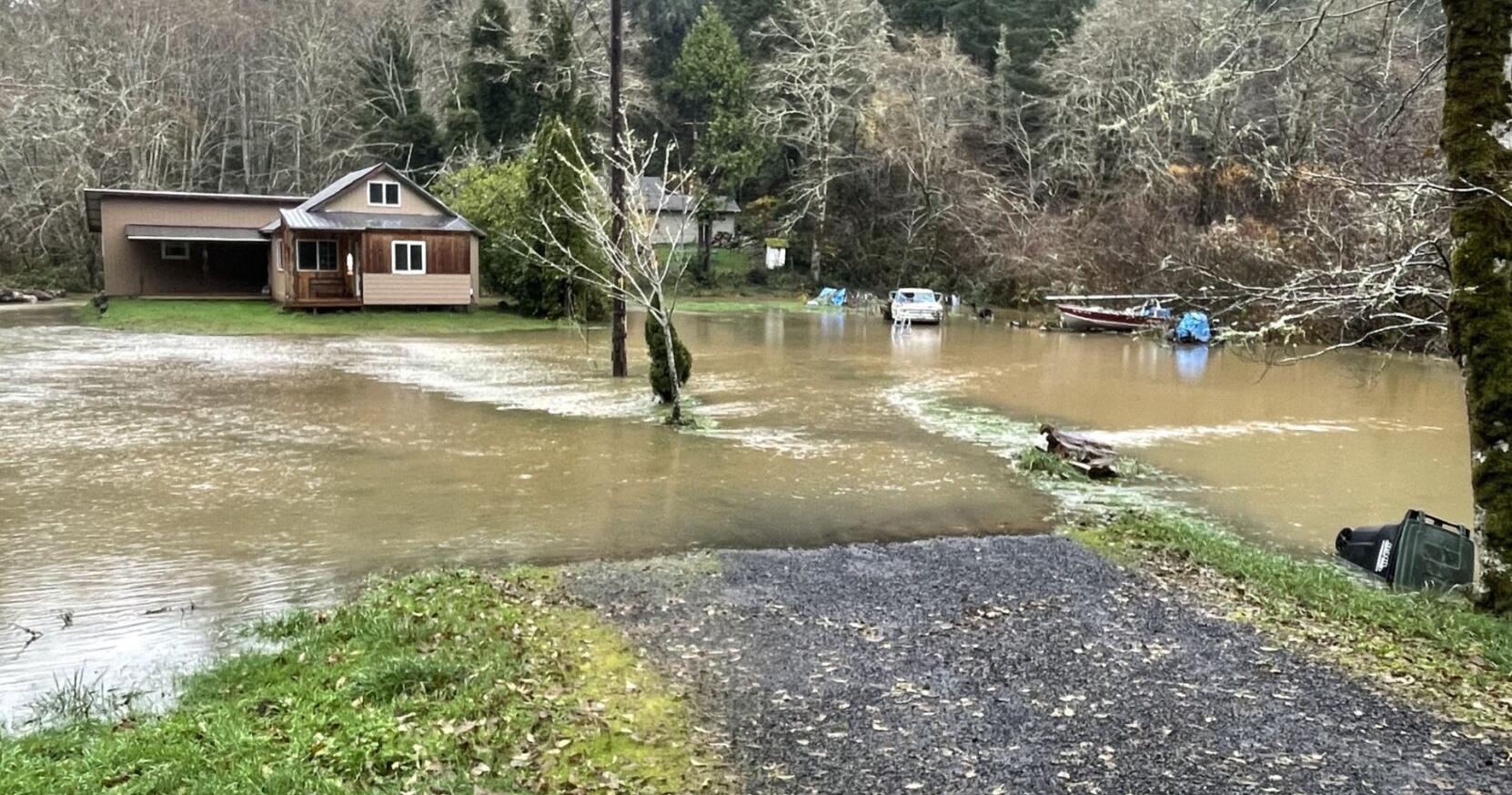 Photos / After the Storms: Atmospheric rivers trigger flooding, road damage, rescues - Vimarsana News