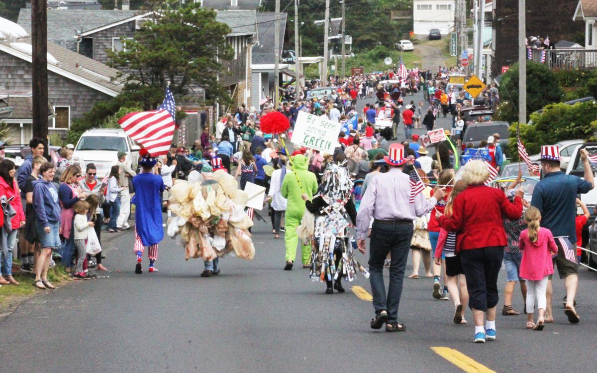 Oceanside shows off with Fourth of July Parade News